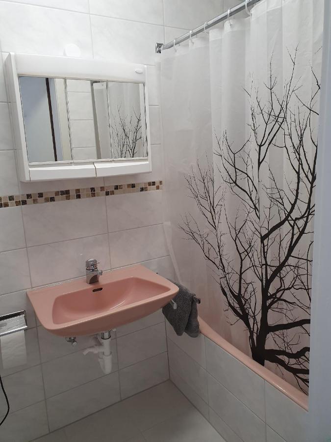 باد ويلباد Ferienwohnung Am Kurpark المظهر الخارجي الصورة